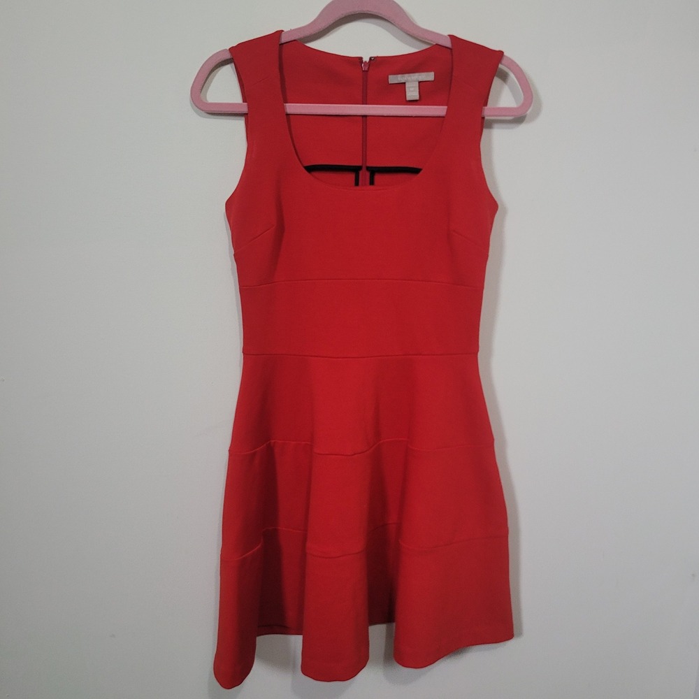 Banana Republic Size 6P Fit and Flare Dress Womens Red Tiered Sleeveless Scoop